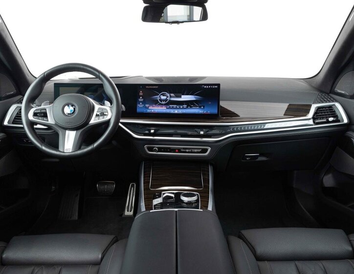 BMW X5 SUV / Terénní 3,0 l 259 kw