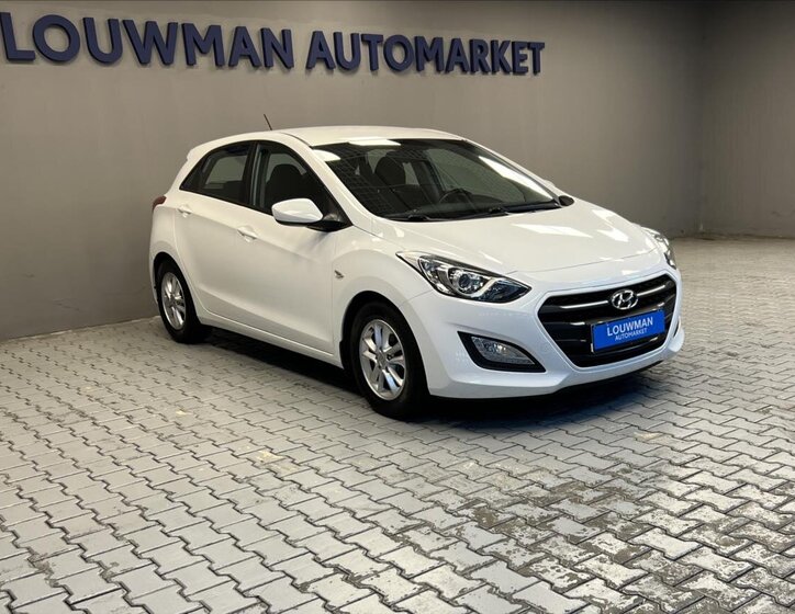 Hyundai i30 12