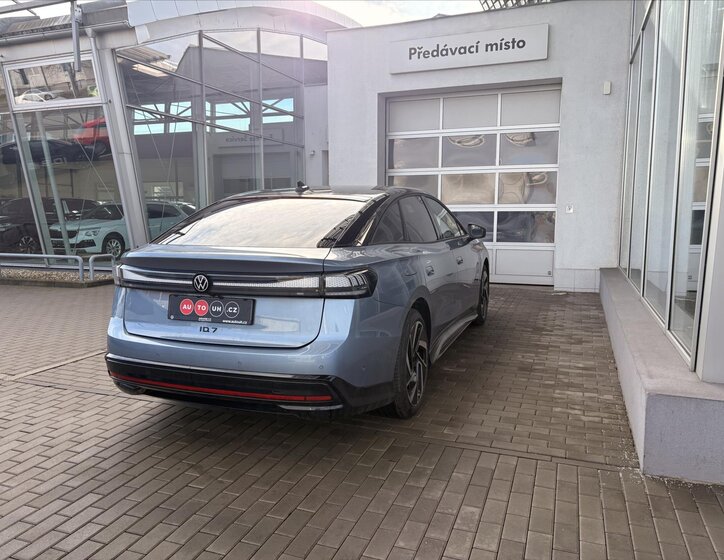 Volkswagen ID.7 Ostatní 0,0 210 kw