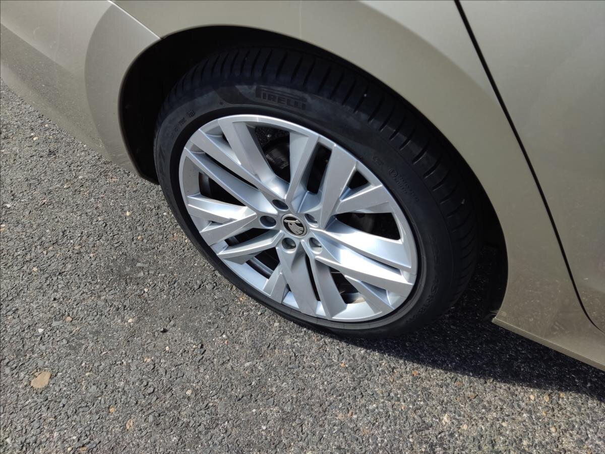 Škoda Octavia Kombi 2,0 l 110 kw