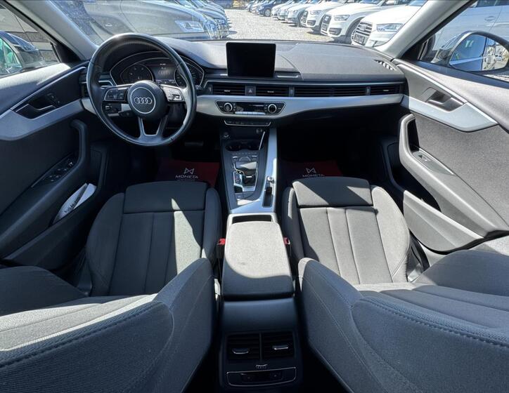 Audi A4 16