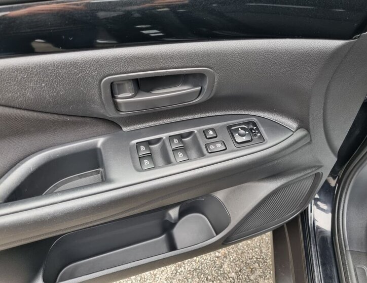 Mitsubishi Outlander SUV 2,0 l 110 kw