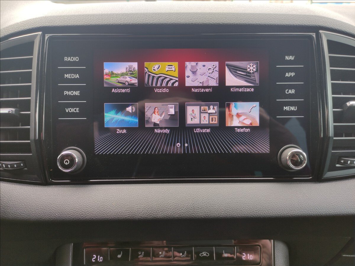 Škoda Karoq SUV / Terénní 1,5 l 110 kw