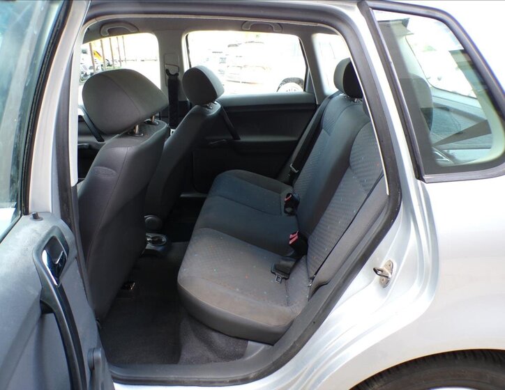 Volkswagen Polo Hatchback 1,2 l 40 kw