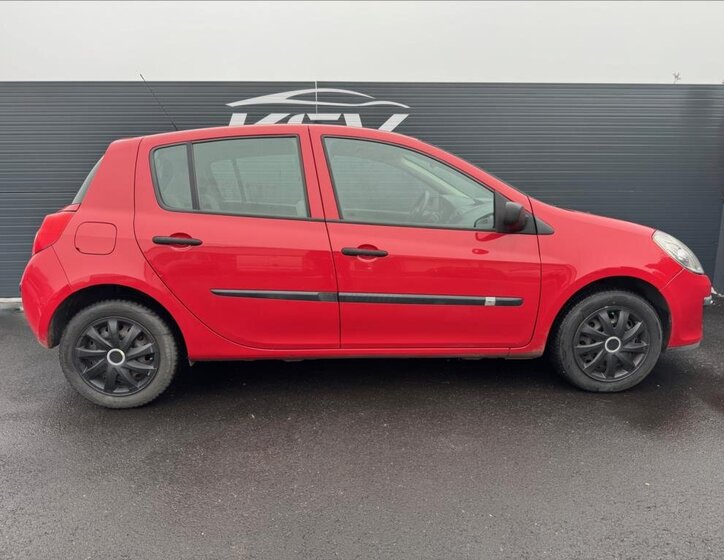 Renault Clio Hatchback 1,6 l 65 kw