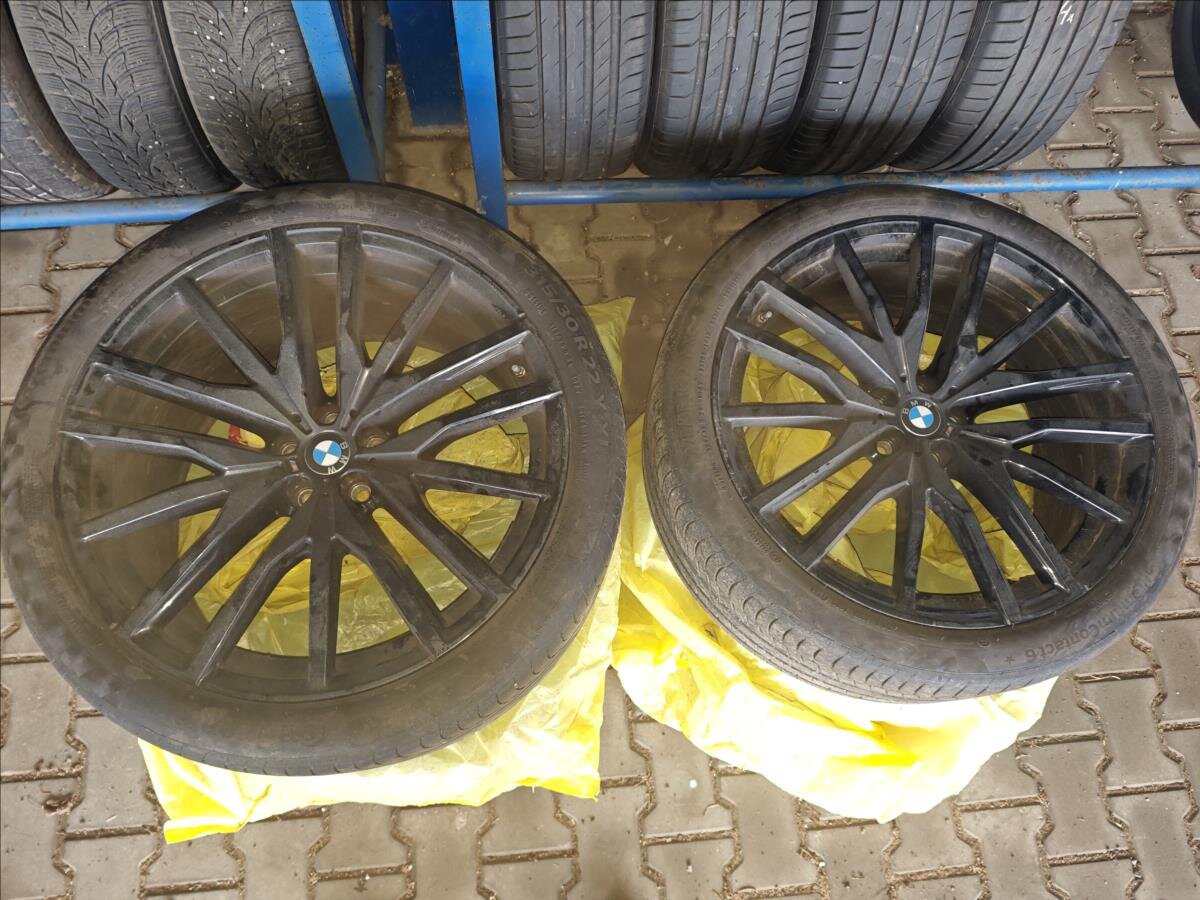 BMW X6 SUV 3,0 l 210 kw