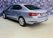 Škoda Superb Sedan / Limuzína 2,0 l 140 kw