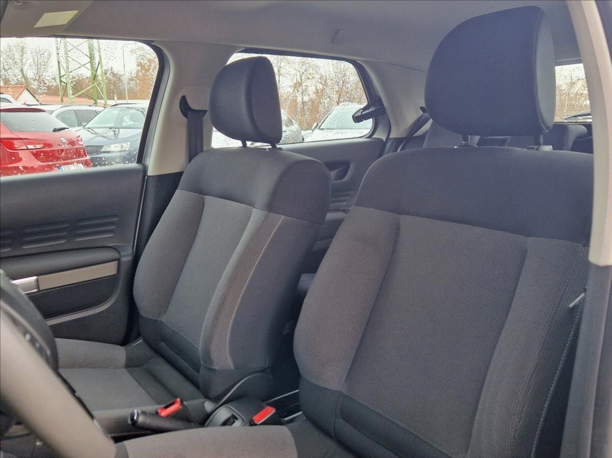 Citroën C4 Cactus Hatchback 1,2 l 60 kw