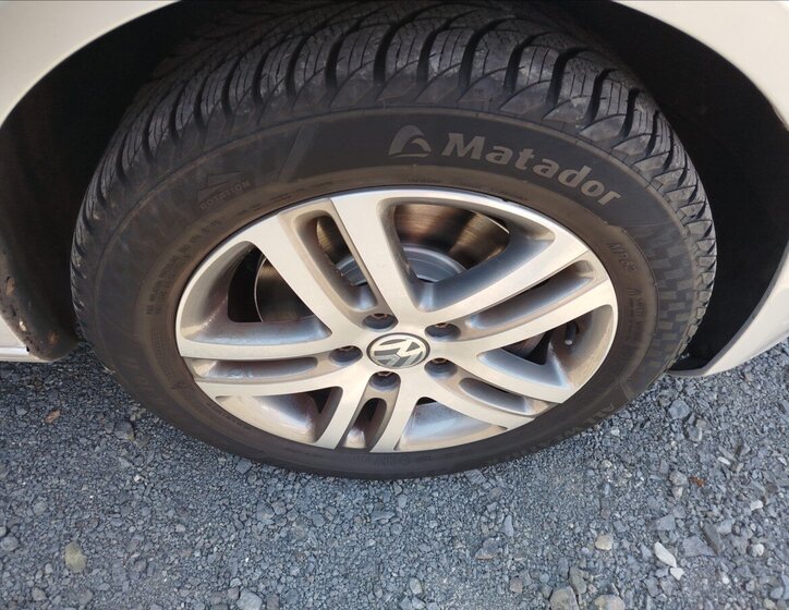 Volkswagen Golf Kombi 2,0 l 103 kw