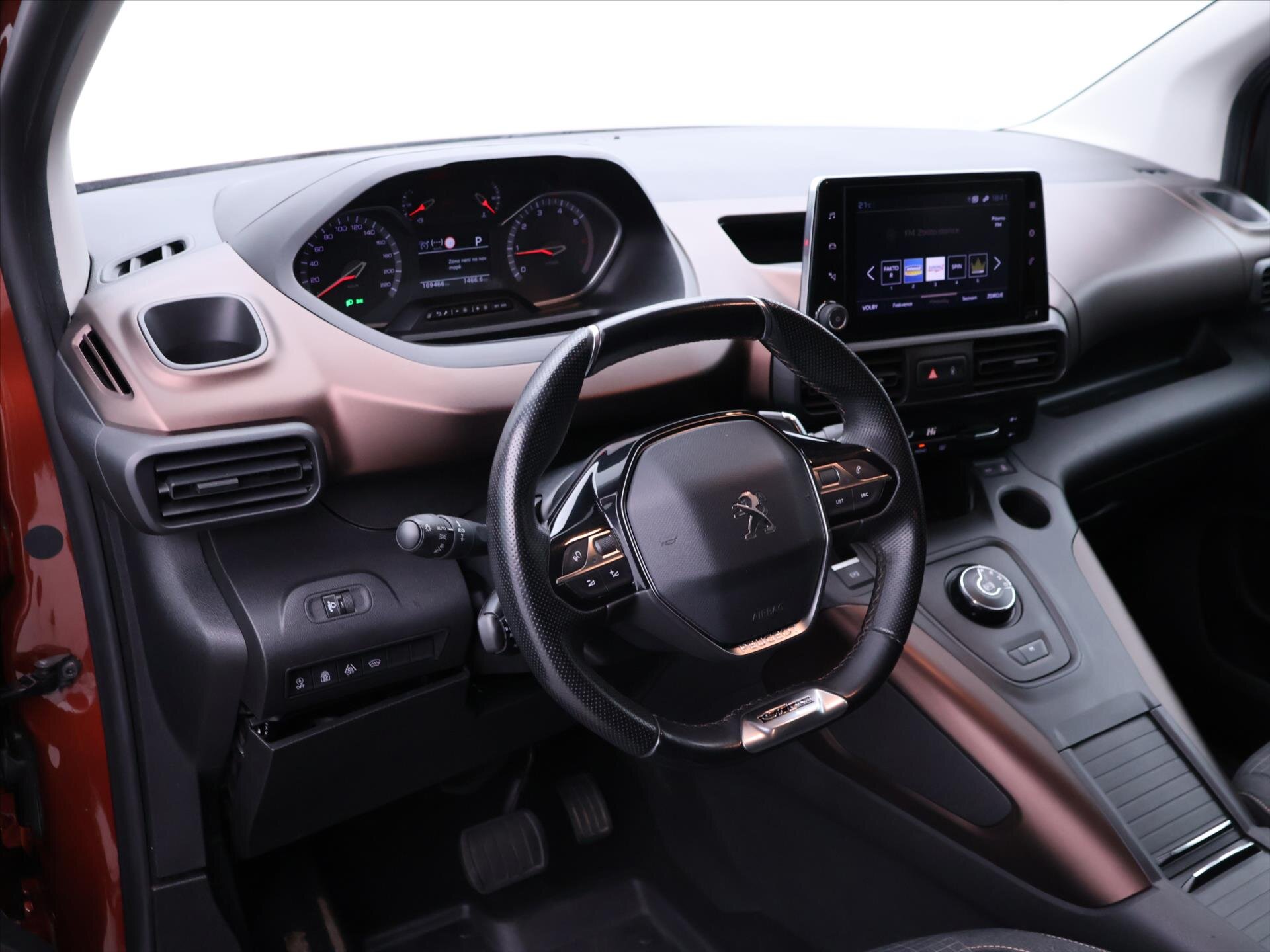 Peugeot Rifter MPV 1,5 l 96 kw