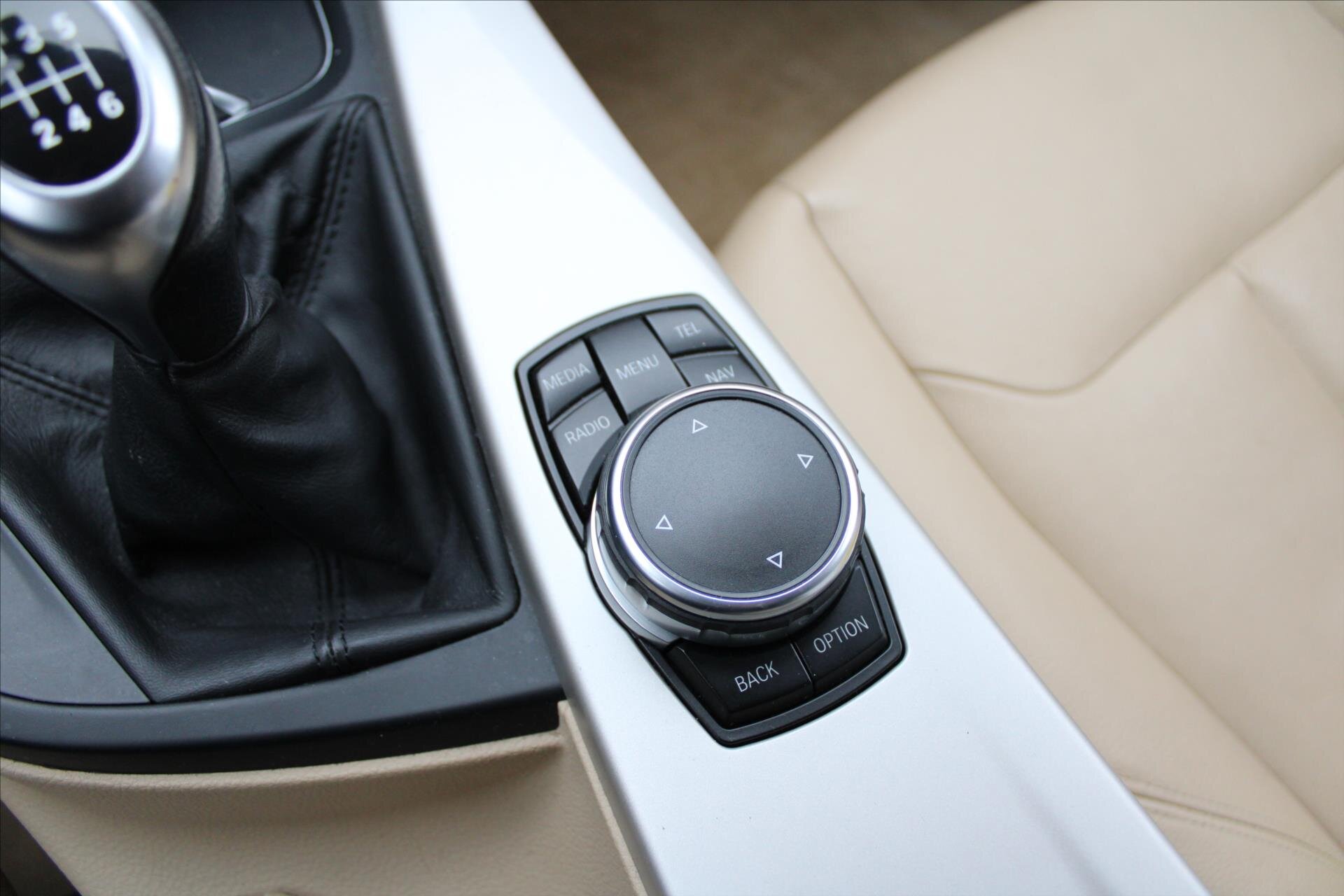 BMW Řada 3 Kombi 2,0 l 120 kw