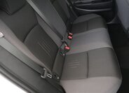 Toyota C-HR SUV 1,8 l 72 kw