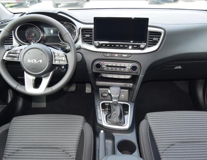 KIA Ceed 5