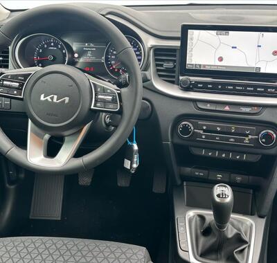 KIA Ceed 12