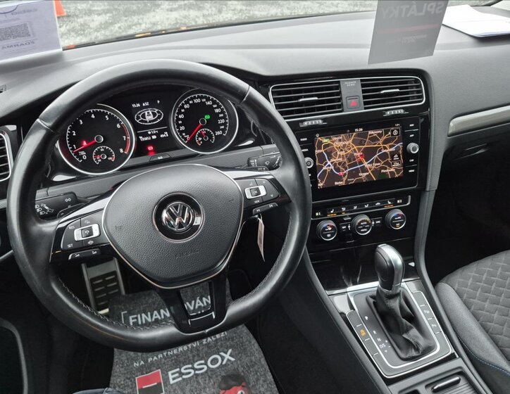 Volkswagen Golf Kombi 1,5 l 110 kw