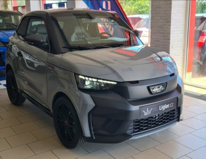 Ligier JS 50 Hatchback 499,0 6 kw