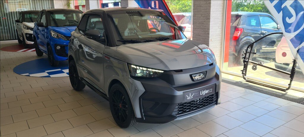 Ligier JS 50 Hatchback 499,0 6 kw