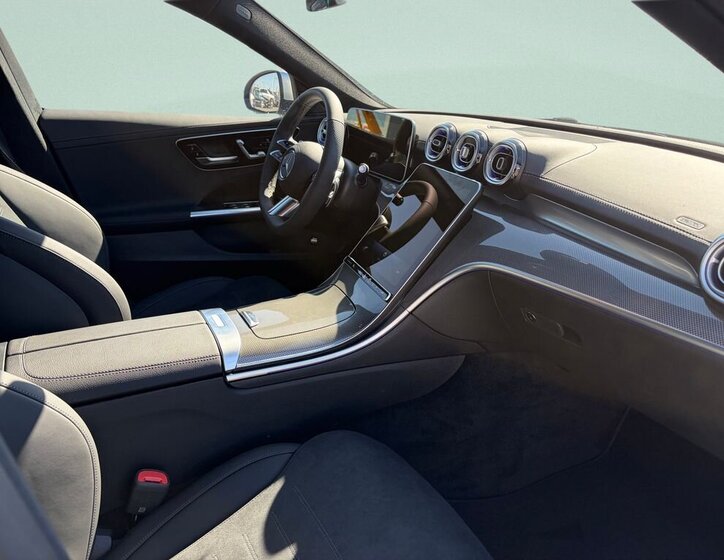 Mercedes-Benz Třídy C Sedan / Limuzína 2,0 l 162 kw