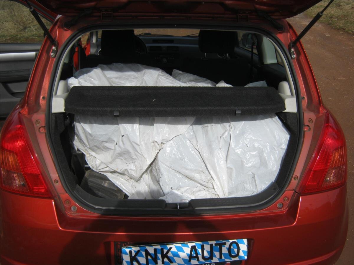 Suzuki Swift Hatchback 1,3 l 67 kw