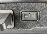 Audi S8 Sedan / Limuzína 4,0 l 420 kw