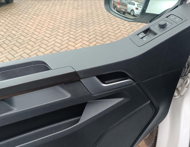 Volkswagen Caravelle MPV 2,0 l 110 kw