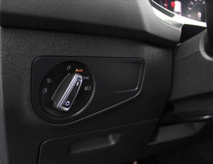 Volkswagen Tiguan SUV 2,0 l 110 kw