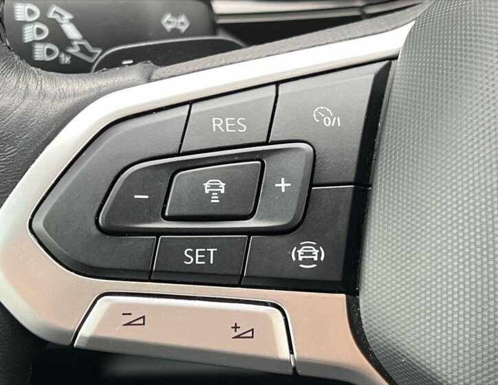 Volkswagen Touran 19