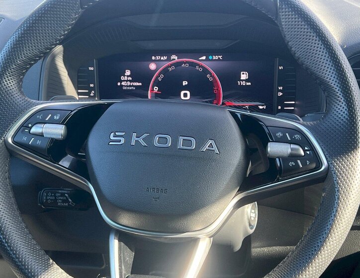 Škoda Karoq SUV / Terénní 1,5 l 110 kw