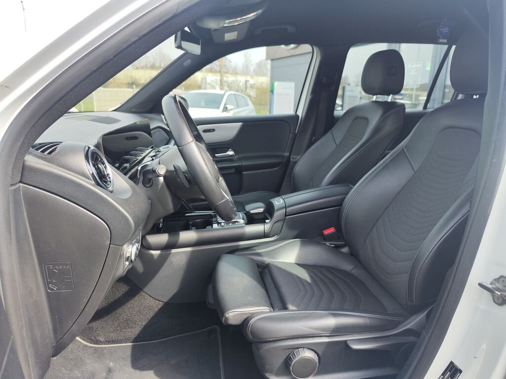 Mercedes-Benz GLB SUV / Terénní 2,0 l 110 kw