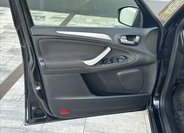 Ford S-MAX MPV 2,0 l 103 kw