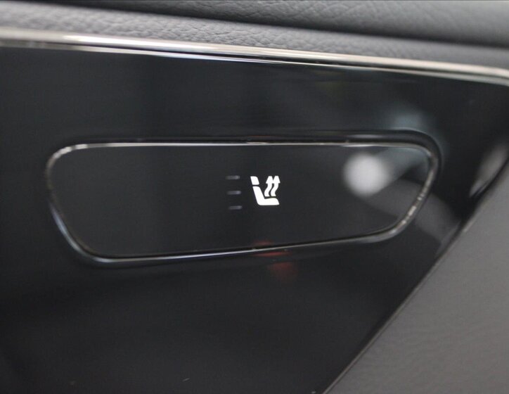 Mercedes-Benz Třídy C Kombi 2,0 l 120 kw