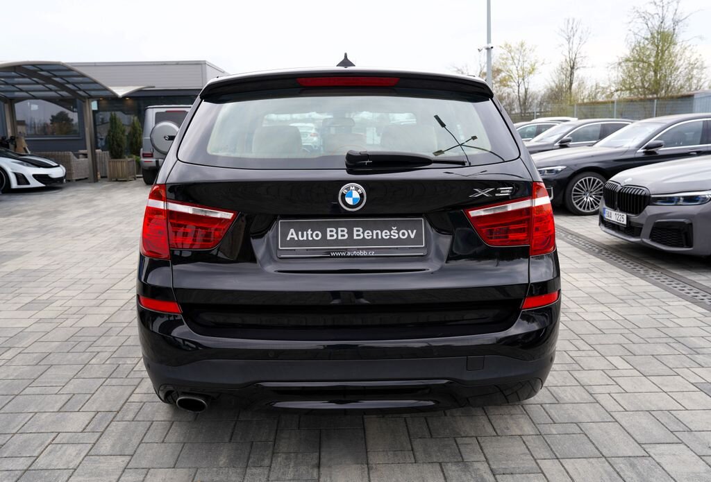 BMW X3 SUV / Terénní 2,0 l 110 kw