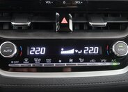 Toyota Corolla Cross Hatchback 2,0 l 112 kw