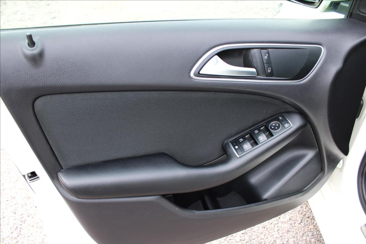 Mercedes-Benz Třídy B MPV 1,5 l 80 kw