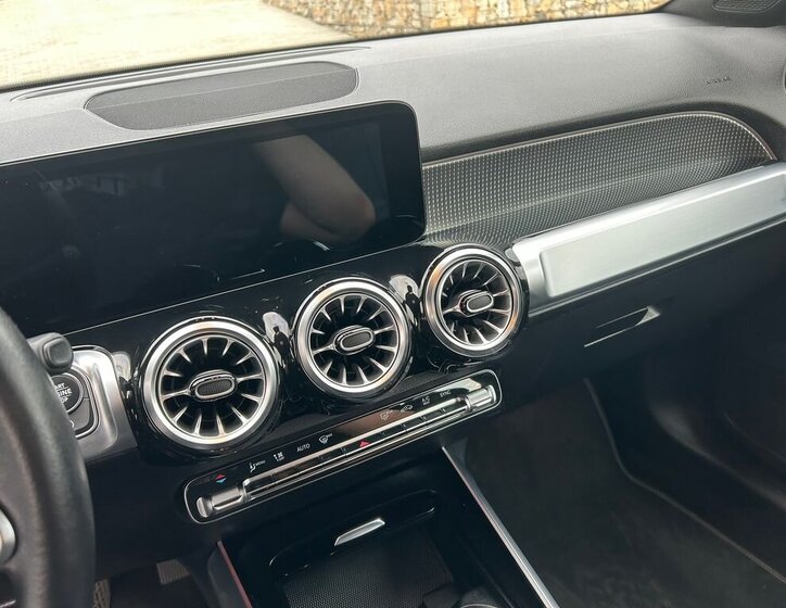 Mercedes-Benz GLB SUV 2,0 l 110 kw