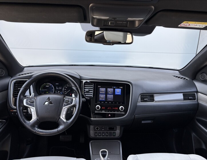 Mitsubishi Outlander 9