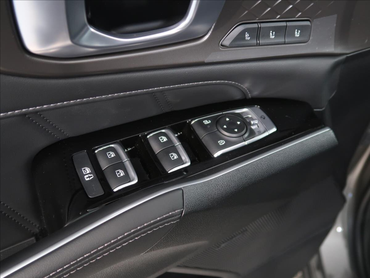 KIA Sorento SUV / Terénní 2,2 l 142 kw