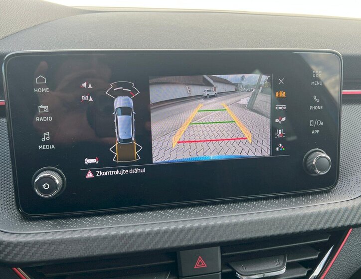 Škoda Scala Hatchback 1,0 l 85 kw