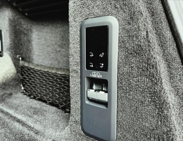 Land Rover Range Rover Sport 8