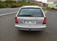 Mercedes-Benz Třídy C Kombi 2,1 l 90 kw