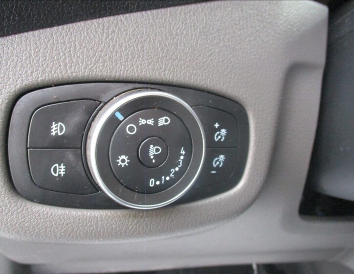 Ford Transit Connect 24