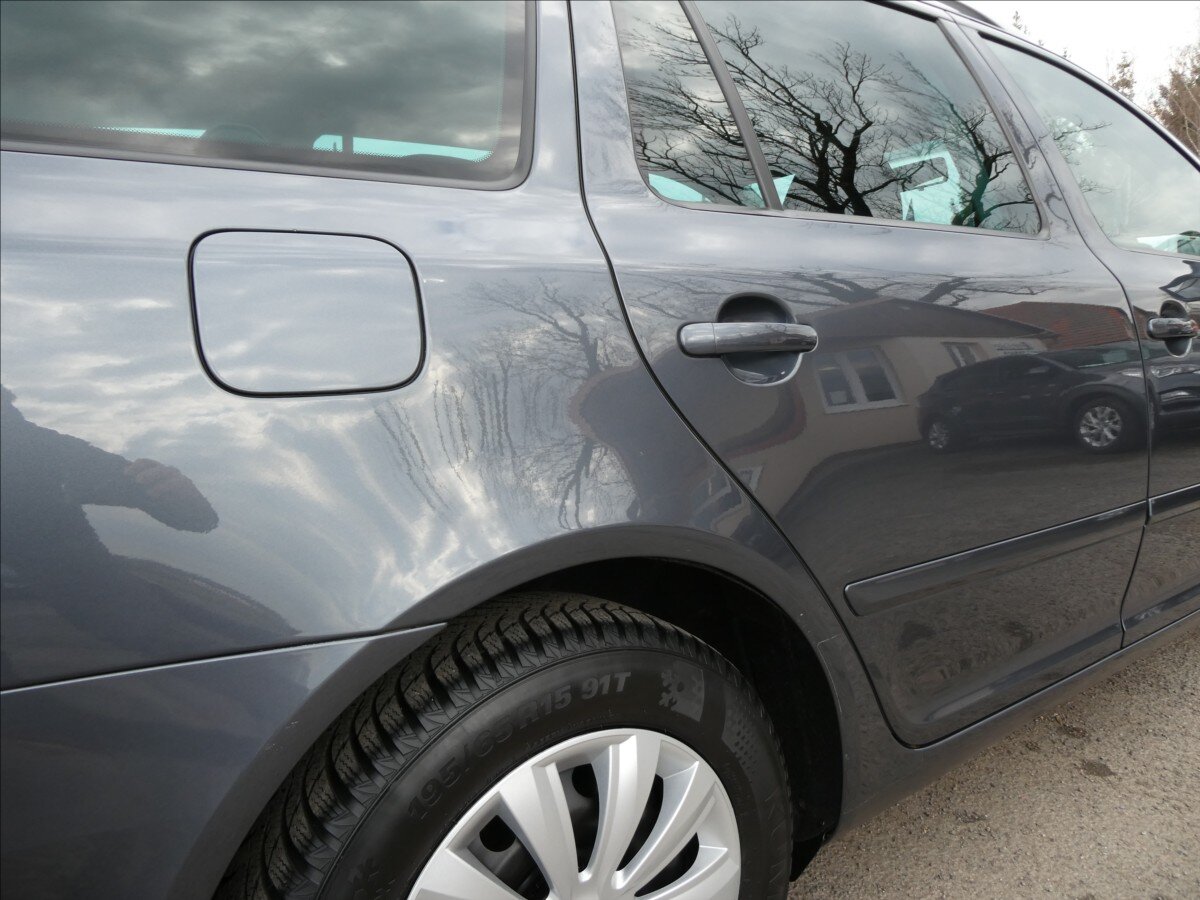 Škoda Octavia Kombi 1,8 l 118 kw