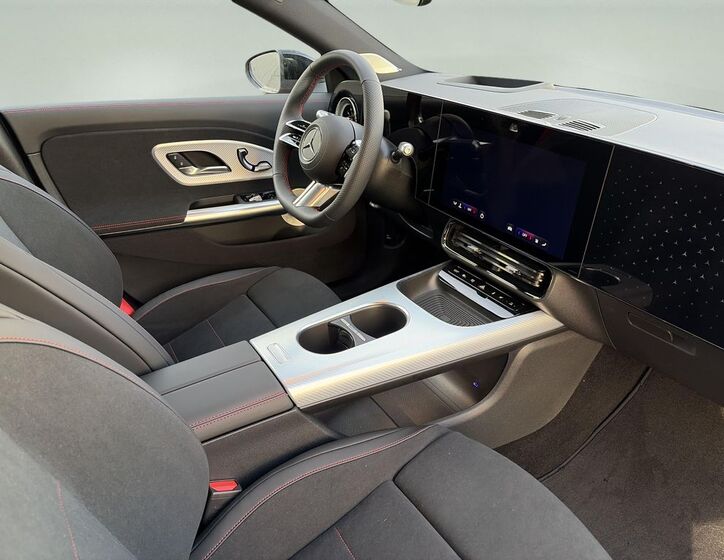 Mercedes-Benz CLA 13