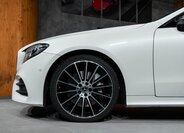 Mercedes-Benz Třídy E 5