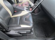 Volvo XC60 16