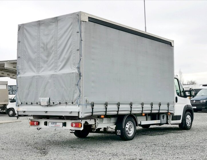 Peugeot Boxer Valník 2,0 l 120 kw