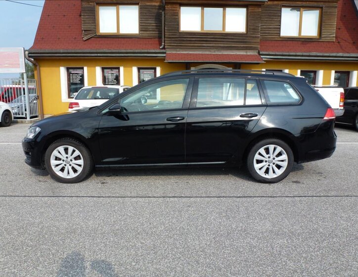 Volkswagen Golf Kombi 1,6 l 81 kw