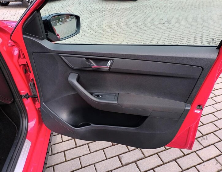 Škoda Fabia Hatchback 1,2 l 81 kw