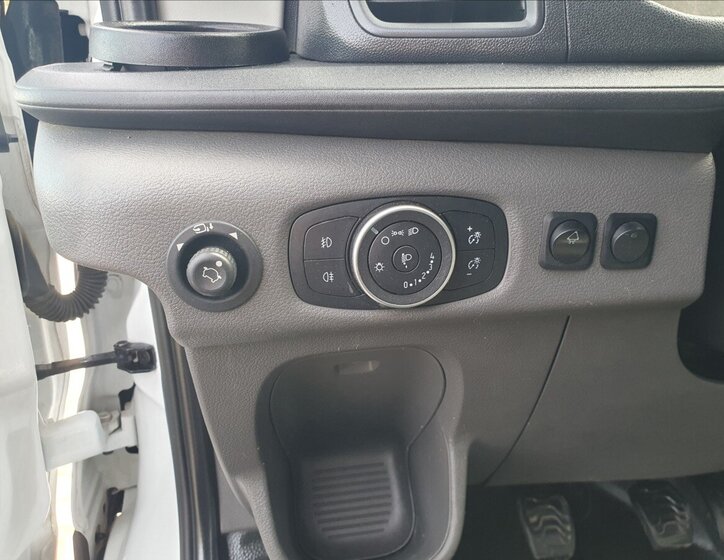 Ford Transit Sklápěč 2,0 l 95 kw