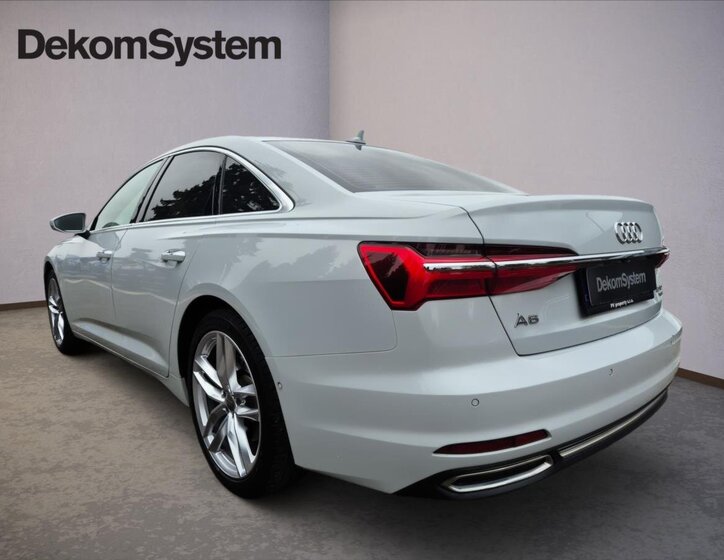 Audi A6 4